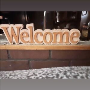 REAL CARVED PAINTED WOOD. HOUSE DECORATION.GOOD SCENT AND FITS ANY AESTHETIC.